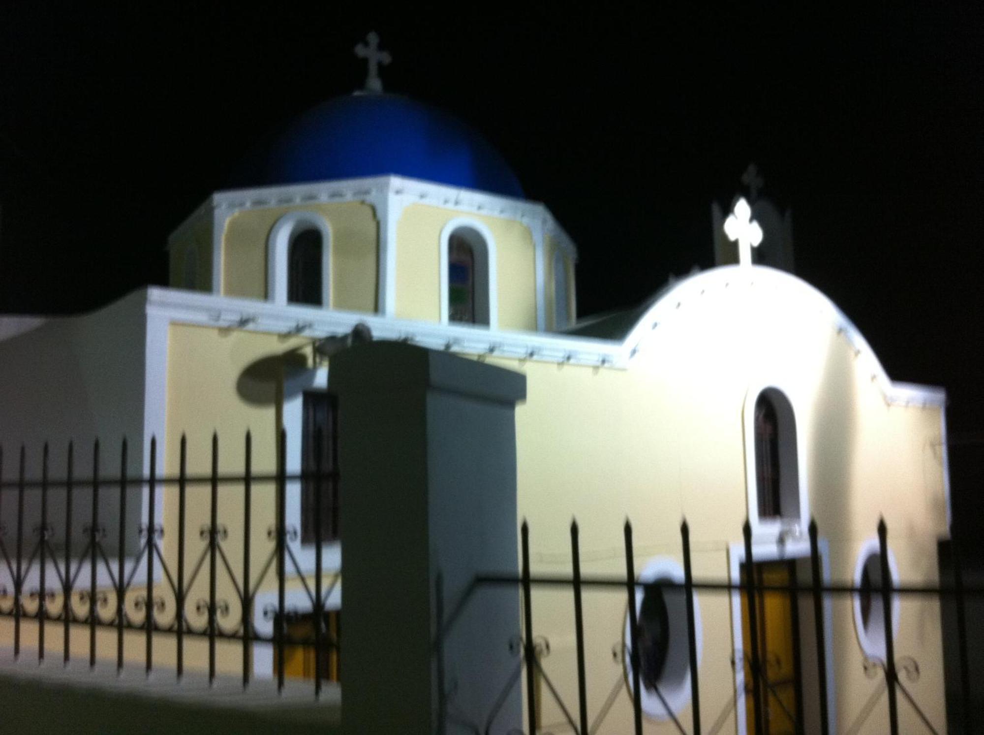 Nectarios Villa - Studios & Suites Adults Only Fira  Exterior foto
